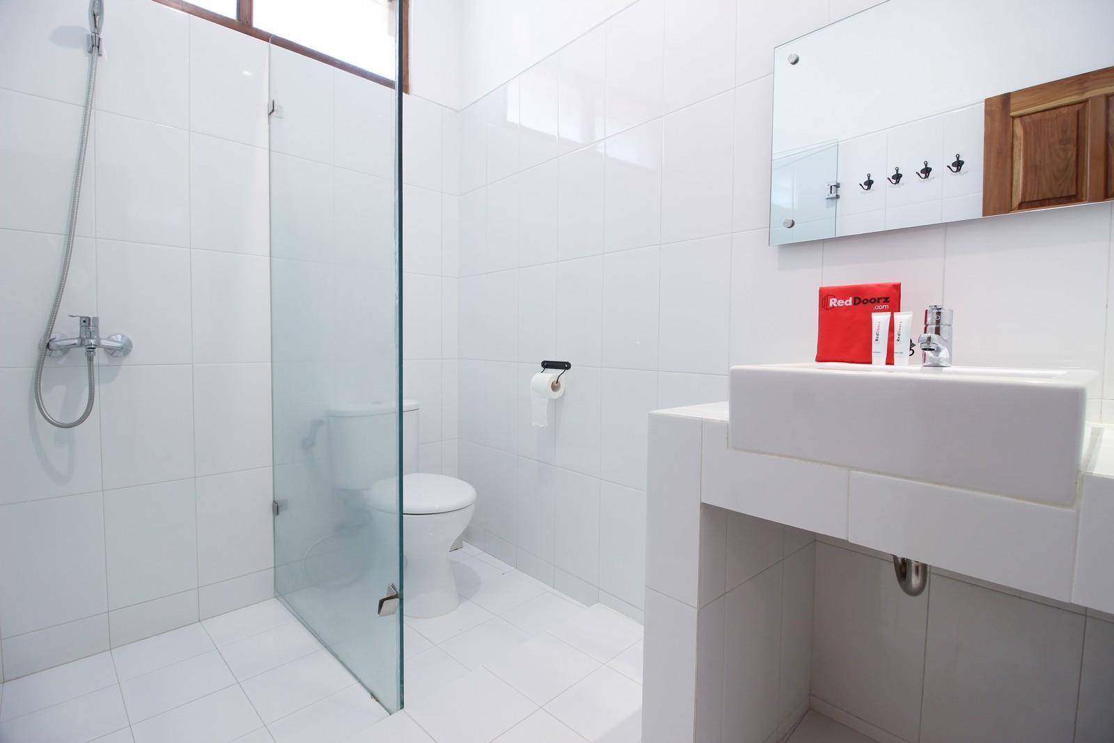 Reddoorz Near Alun Alun Selatan 2 Guest house 3*